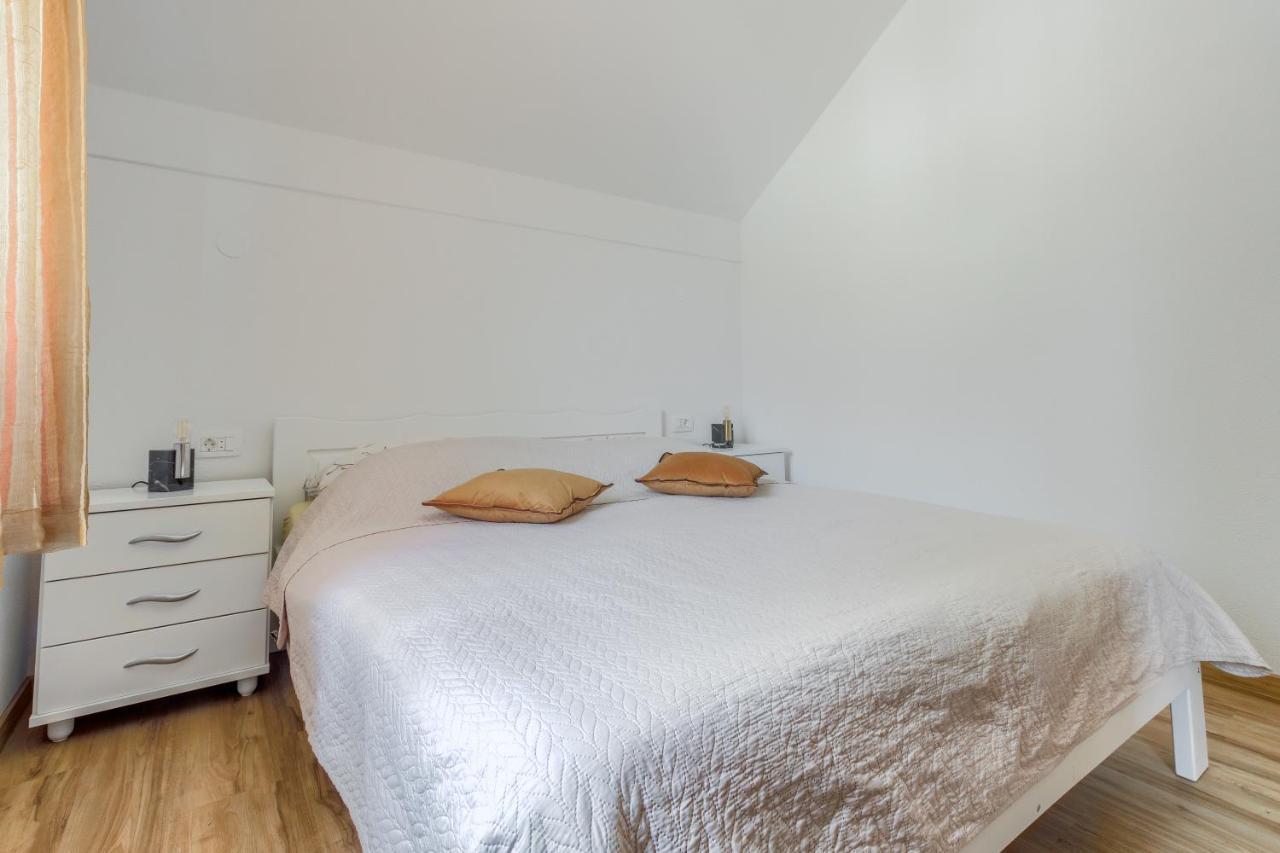 Apartmani Rialto Kakma Bagian luar foto