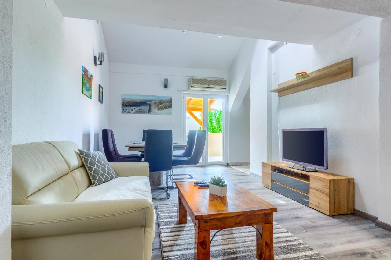 Apartmani Rialto Kakma Bagian luar foto